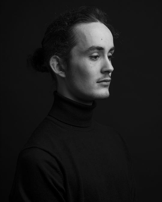 Séance - Portrait studio - accompagnant de Nina